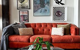 420 Friendly Boho Loft Downtown King Suite Free Parking